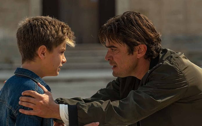 The father-son relationship between Salvo and Vincenzo is a dynamic one