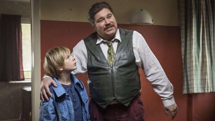 William (Alexander Magnússon) and his uncle (Rasmus Bjerg)