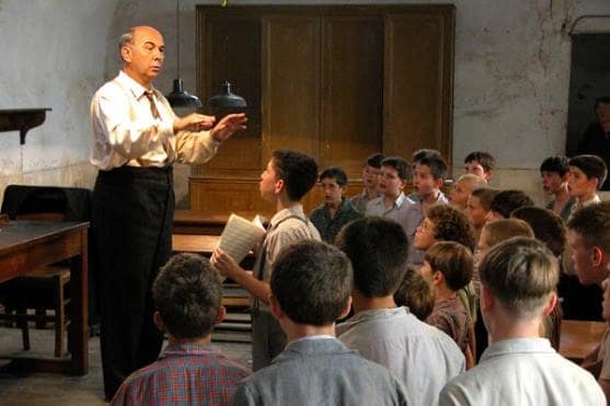 Gérard Jugnot as the teacher in The Choir (2004) Gérard Jugnot as the teacher in The Choir (2004)